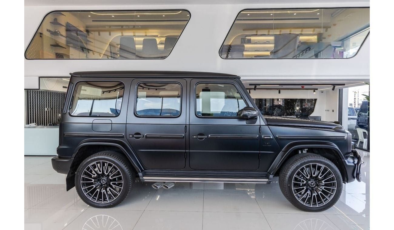 Mercedes-Benz G 63 AMG Mercedes-Benz G 63 AMG - Carbon Fiber - 2025 FaceLift