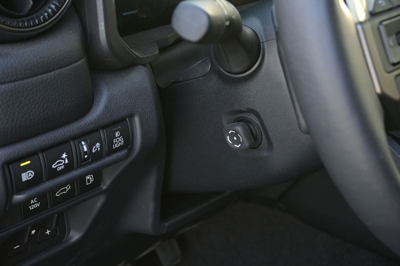 Toyota Prado Toyota Land Cruiser Prado First Edition, i-FORCE MAX 2.4L Turbo L4 Hybrid