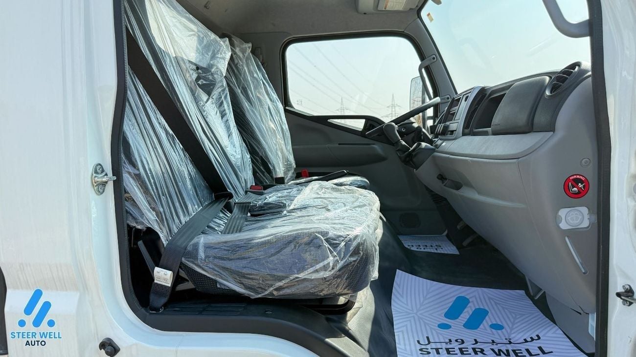 ميتسوبيشي فوسو كانتير Euro 5 | 3.0L Diesel RWD Tipper Truck | White | Excellent Condition