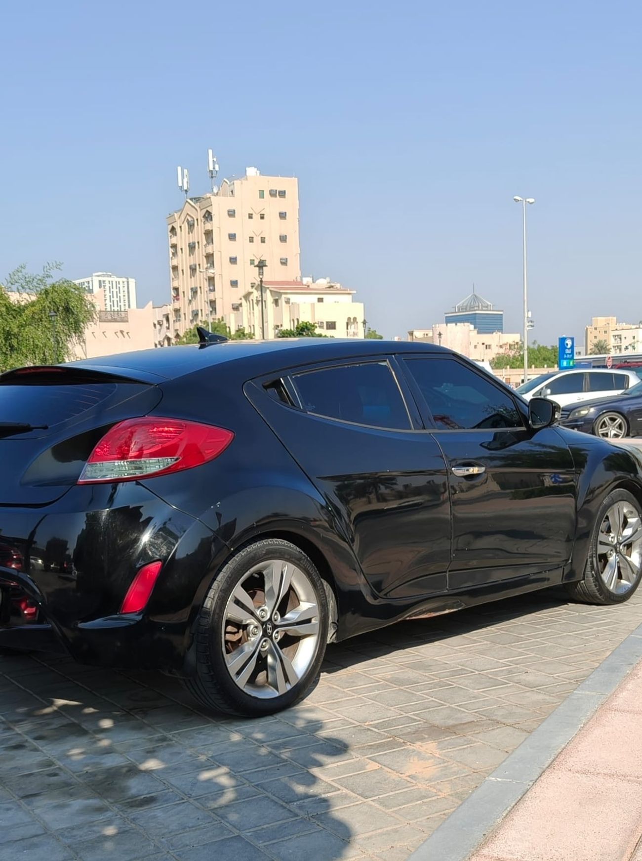 Hyundai Veloster GLS 1.6L