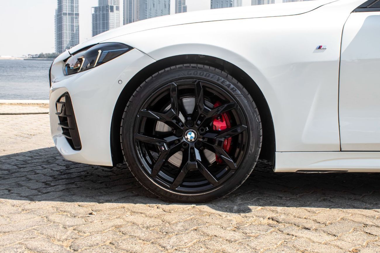 BMW 420i M Convertible