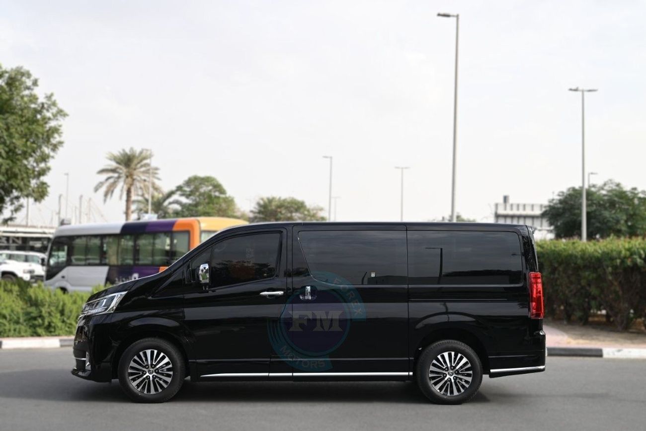 Toyota Granvia Premium V6 3.5L Petrol Automatic