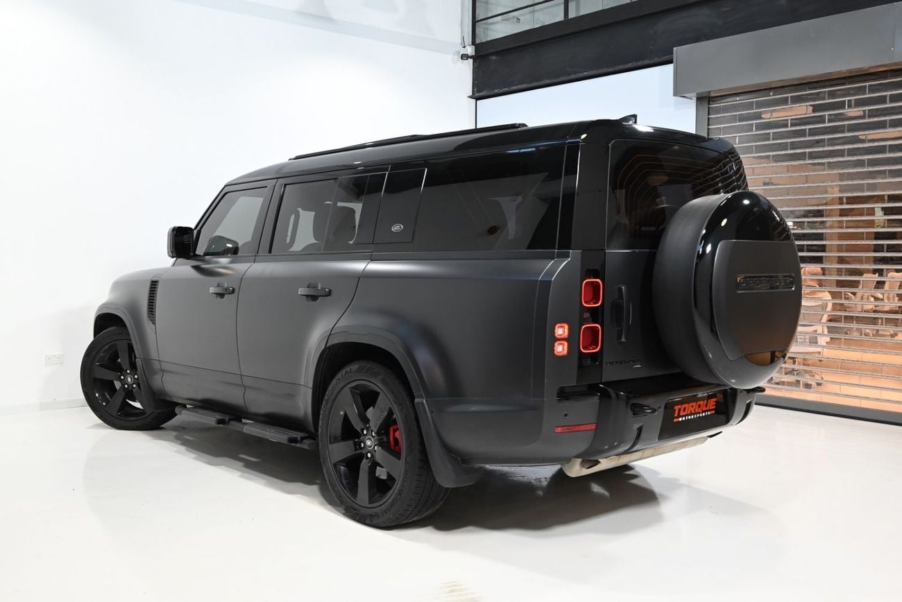 Land Rover Defender 130 HSE P400 2023 Land Rover Defender HSE P400 130, 2028 Land Rover Warranty And Service Pack, GCC