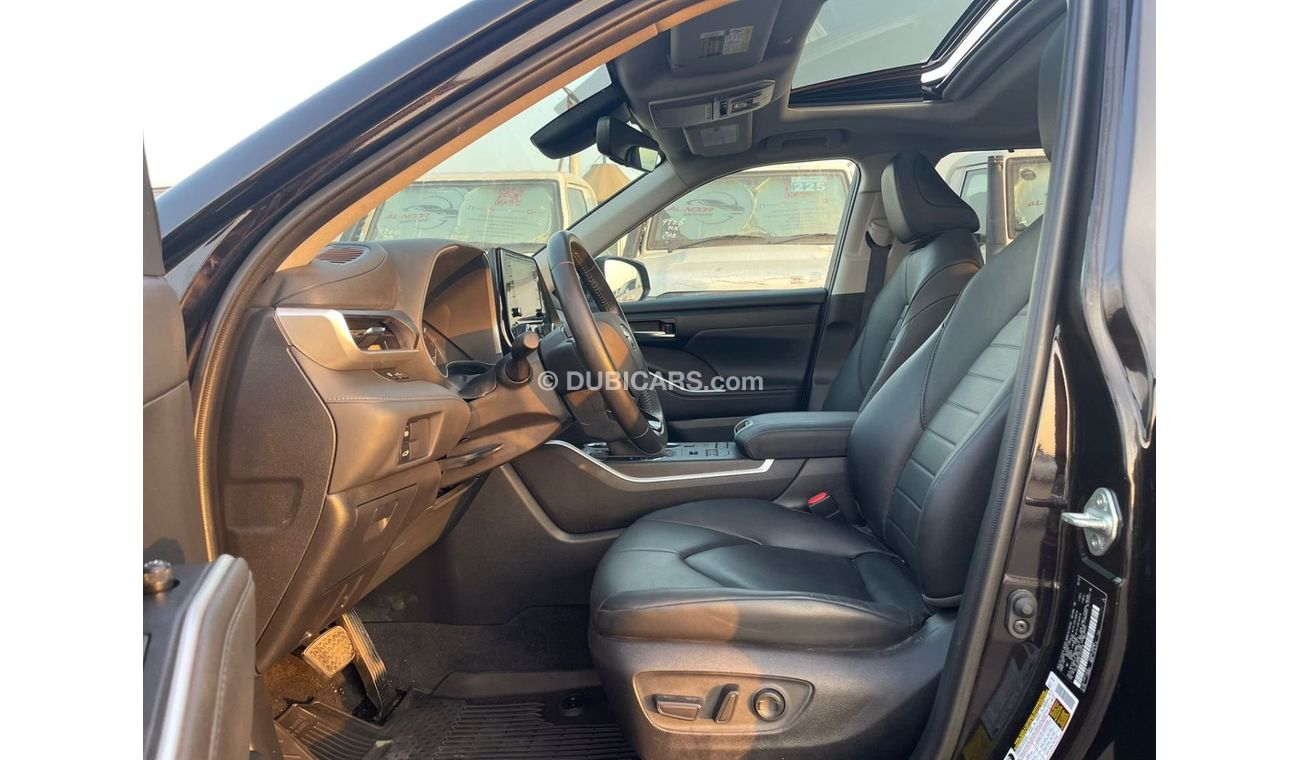 Toyota Highlander 2020 Toyota Highlander XLE AWD/ EXPORT ONLY / فقط للتصدير