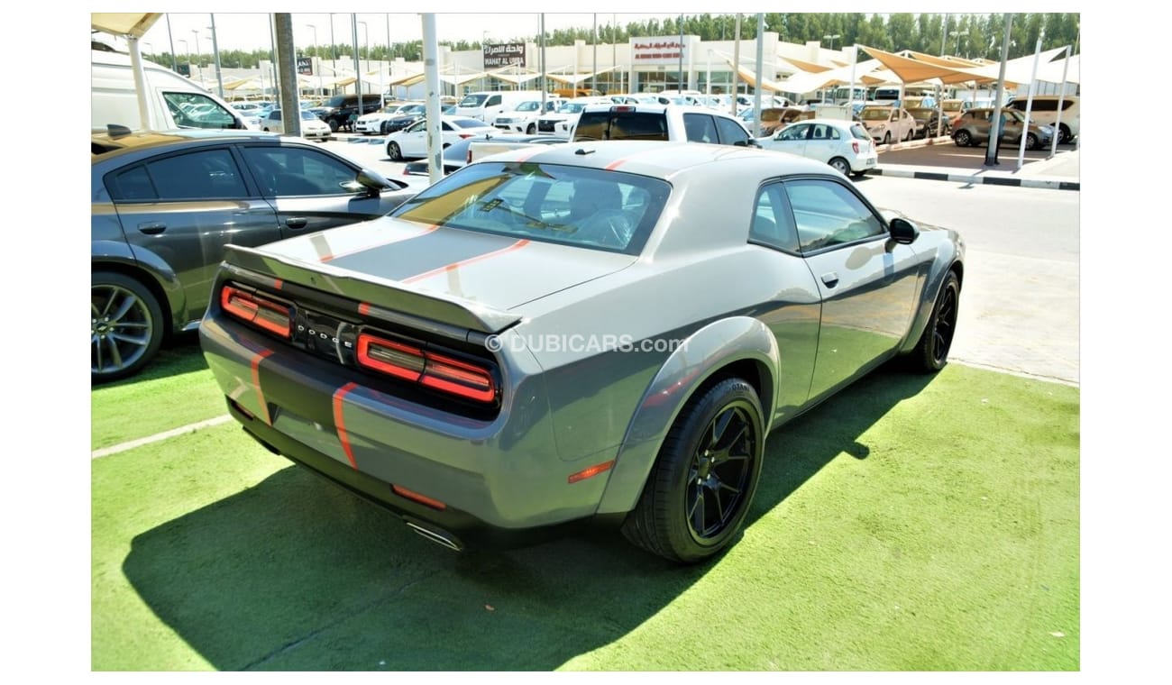 Dodge Challenger CHALLENGER /SXT V6/SRT KIT WIDE BODY/:
