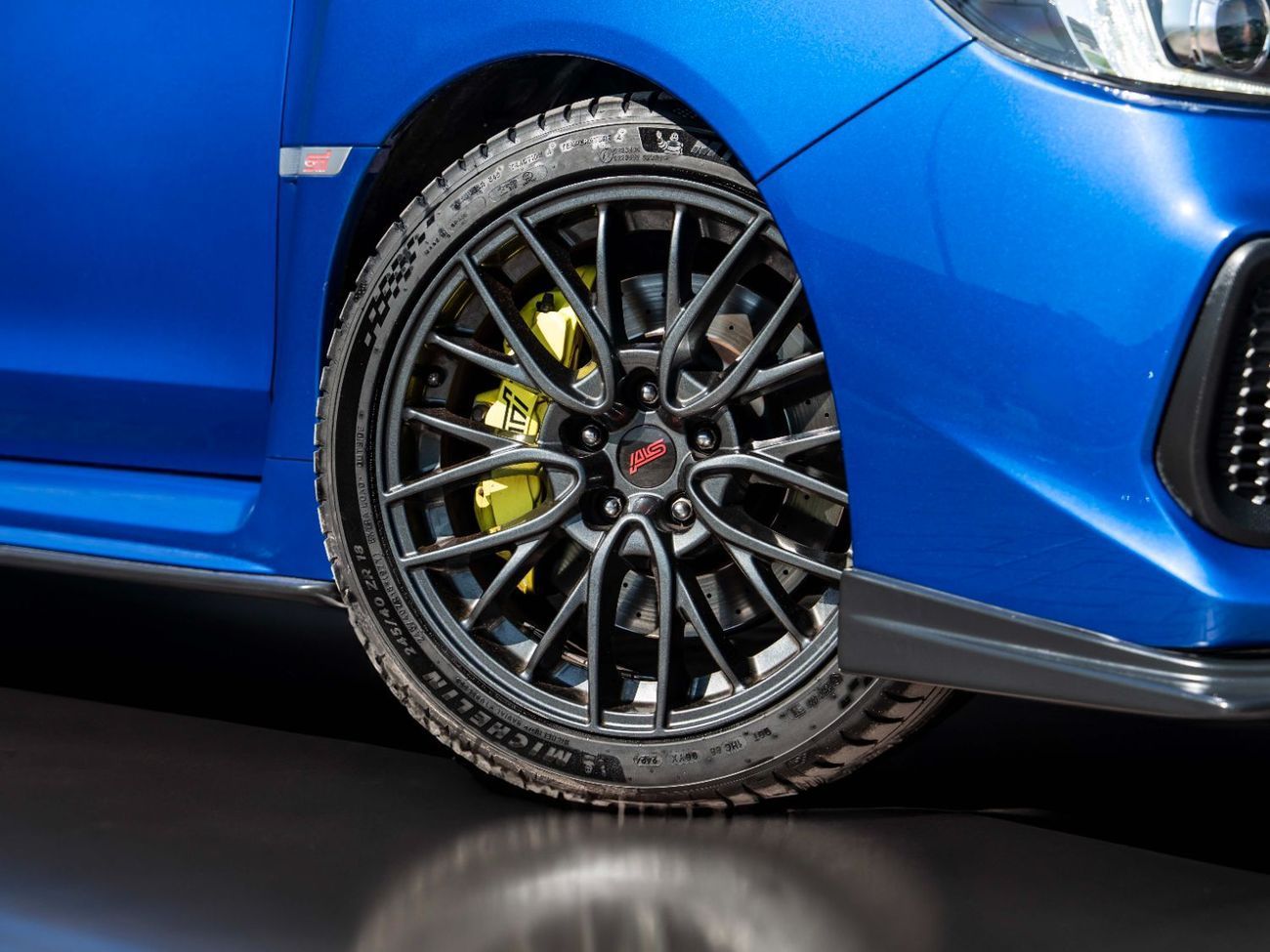 سوبارو امبريزا WRX STI