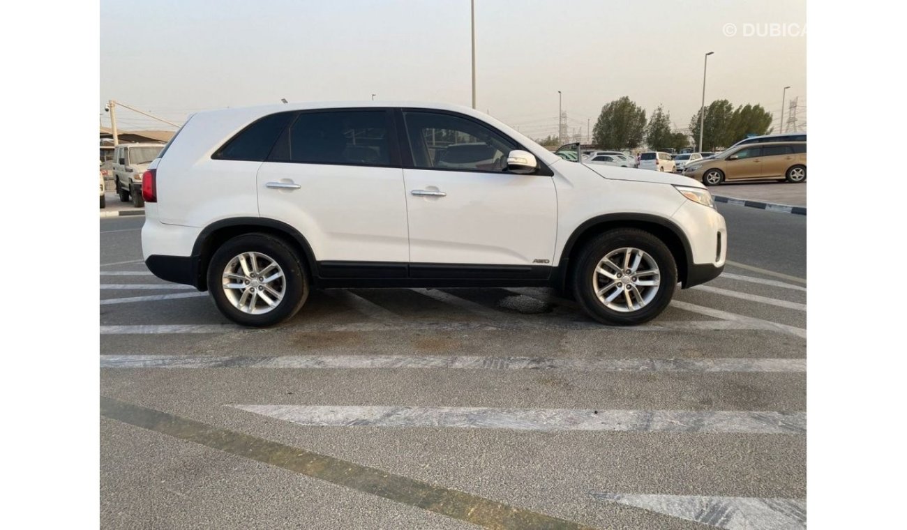 Kia Sorento 2014 KIA SORENTO / MID OPTION