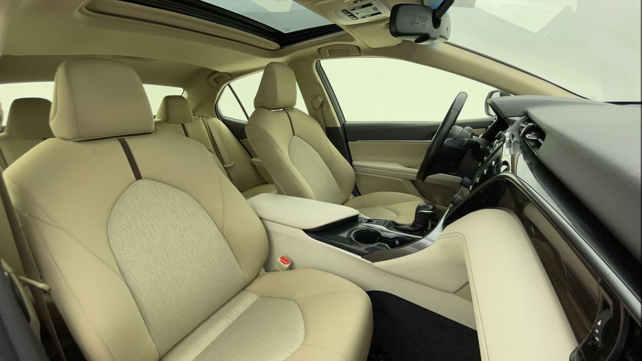 Toyota Camry SE 2.5 | Zero Down Payment | Free Home Test Drive