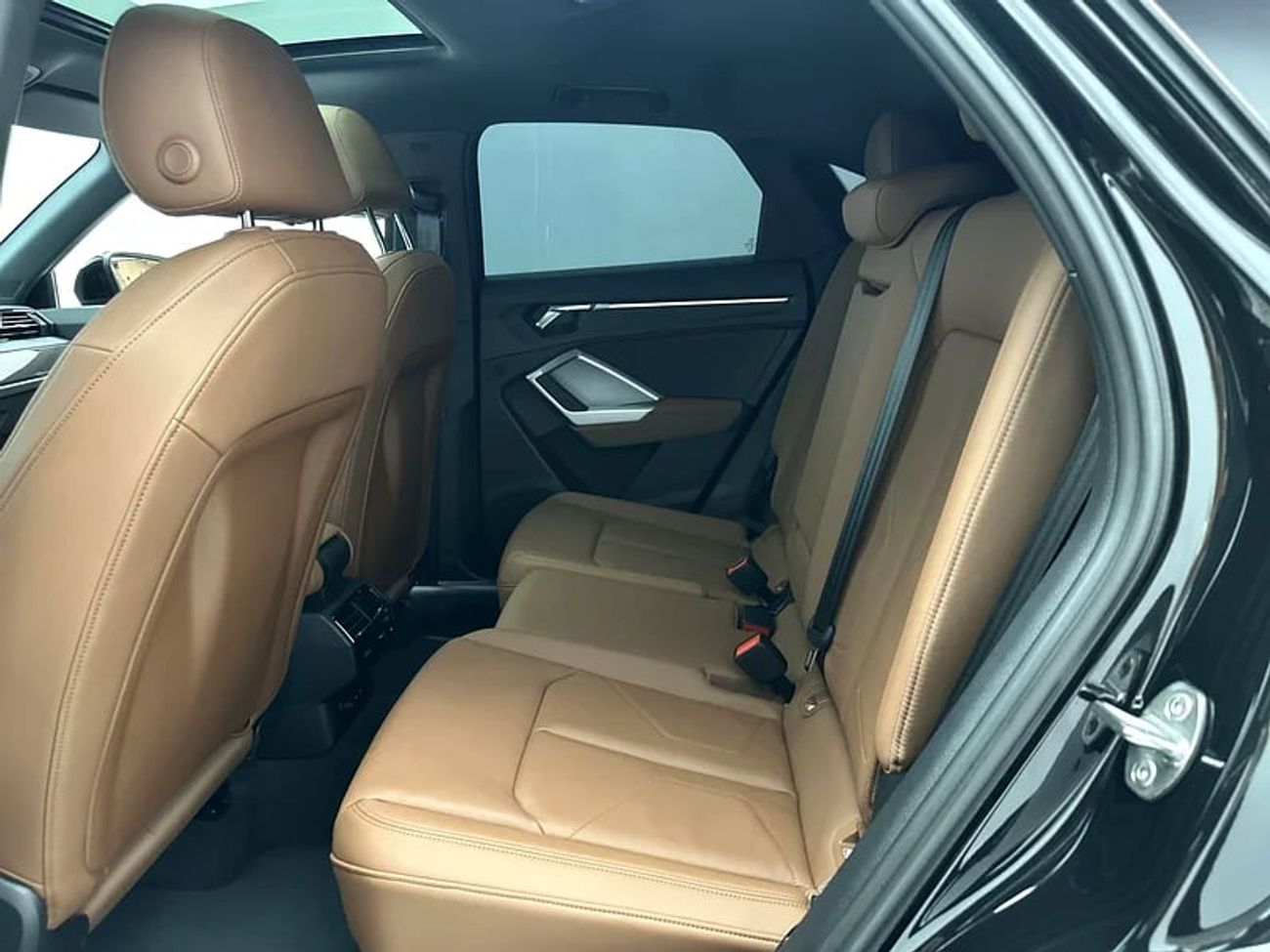 Audi Q3 Sportback 40 TFSI quat 180hp S line (Ref# 02345)