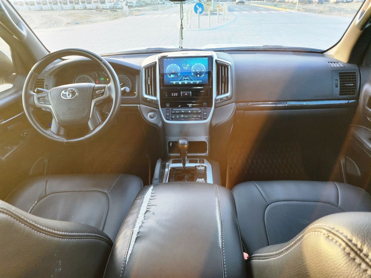 تويوتا لاند كروزر GX.R V6 upgrade 2021