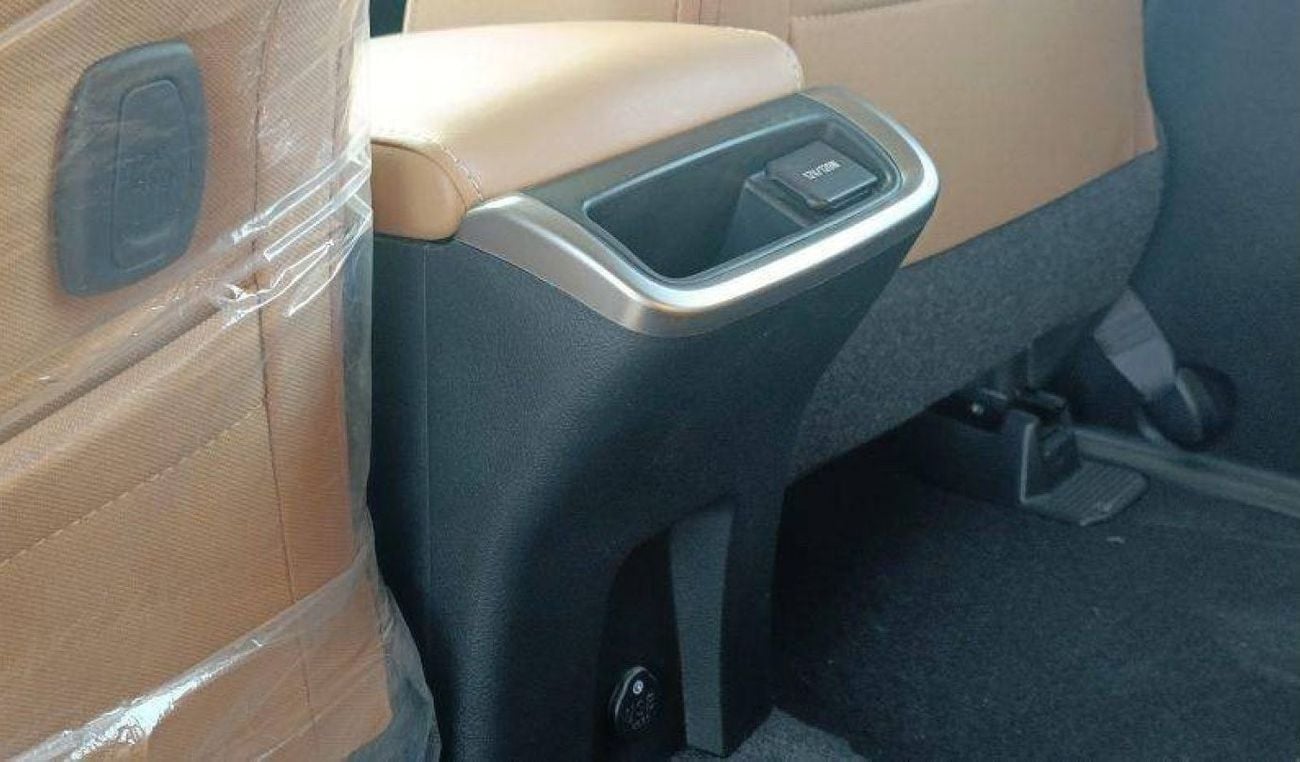 تويوتا فورتونر Toyota Fortuner 2.4L diesel AT V4 4WD 2025