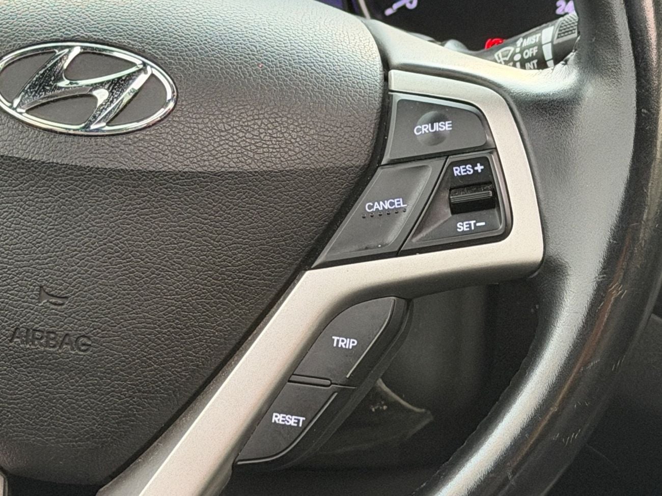 هيونداي فيلوستر Hyundai Veloster 1.6L / GCC / 2016 / Free Accident Original Paint