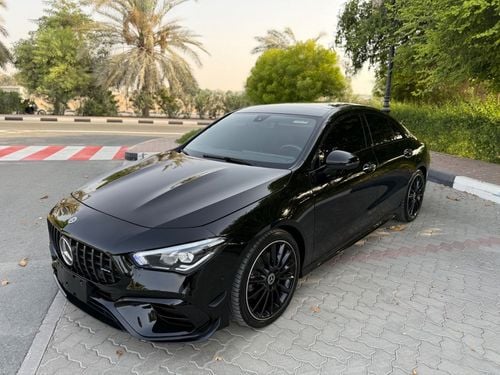 Mercedes-Benz CLA 250 Premium + 2.0L