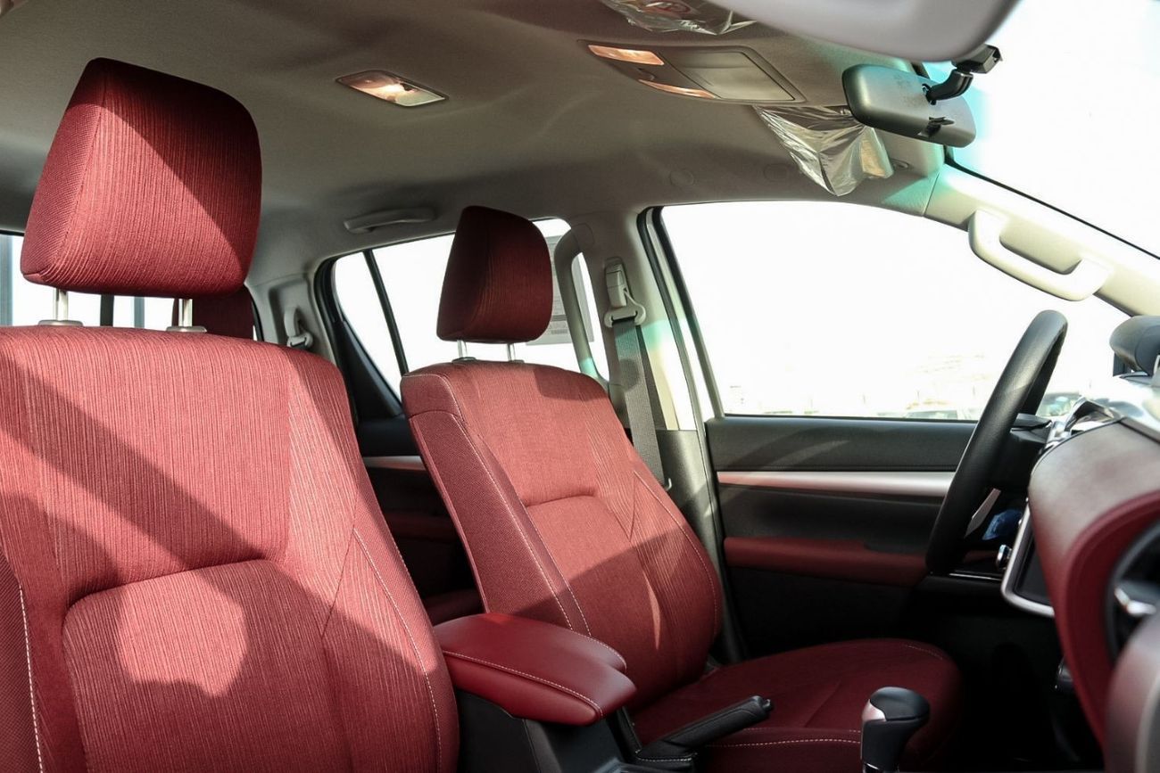 Toyota Hilux SR5 4.0L PETROL 4WD 2025 MY