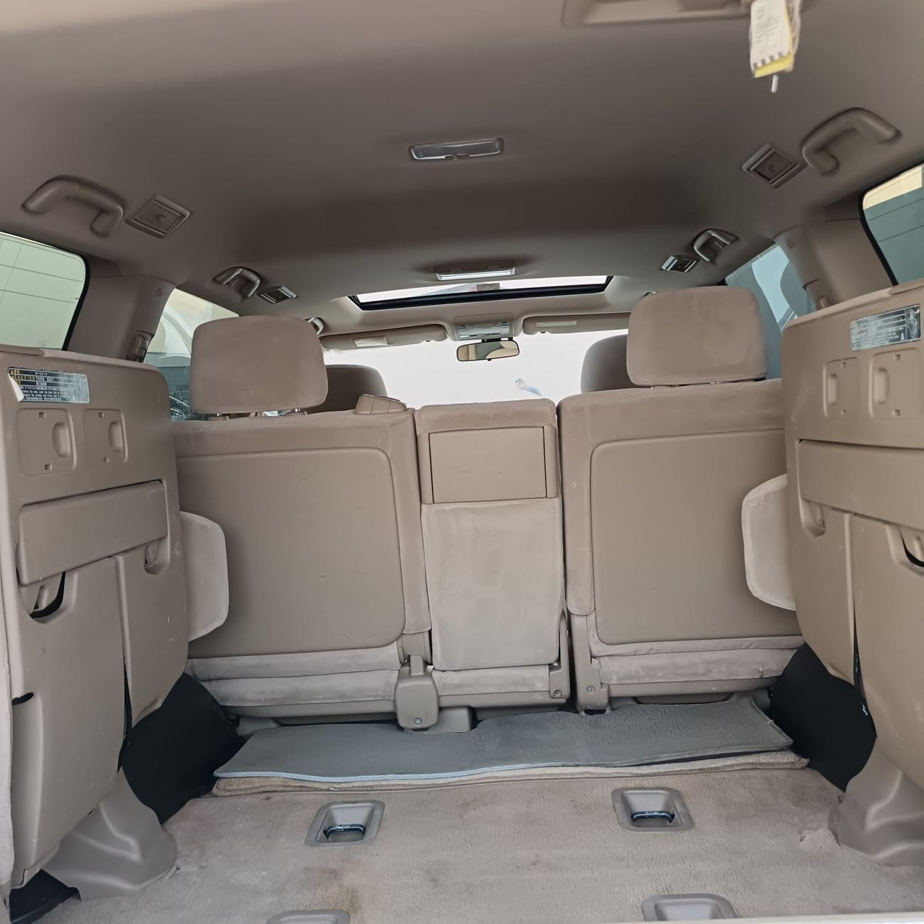 تويوتا لاند كروزر VXR... V8