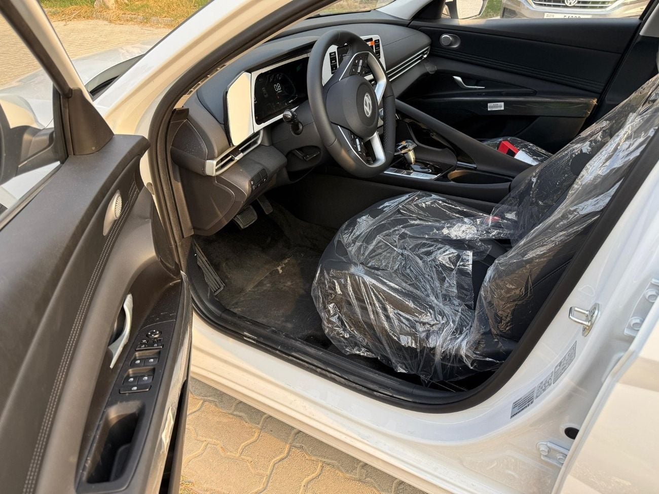 Hyundai Elantra SMART Hyundai Elantra 1.5L CVT | Sunroof | For Export