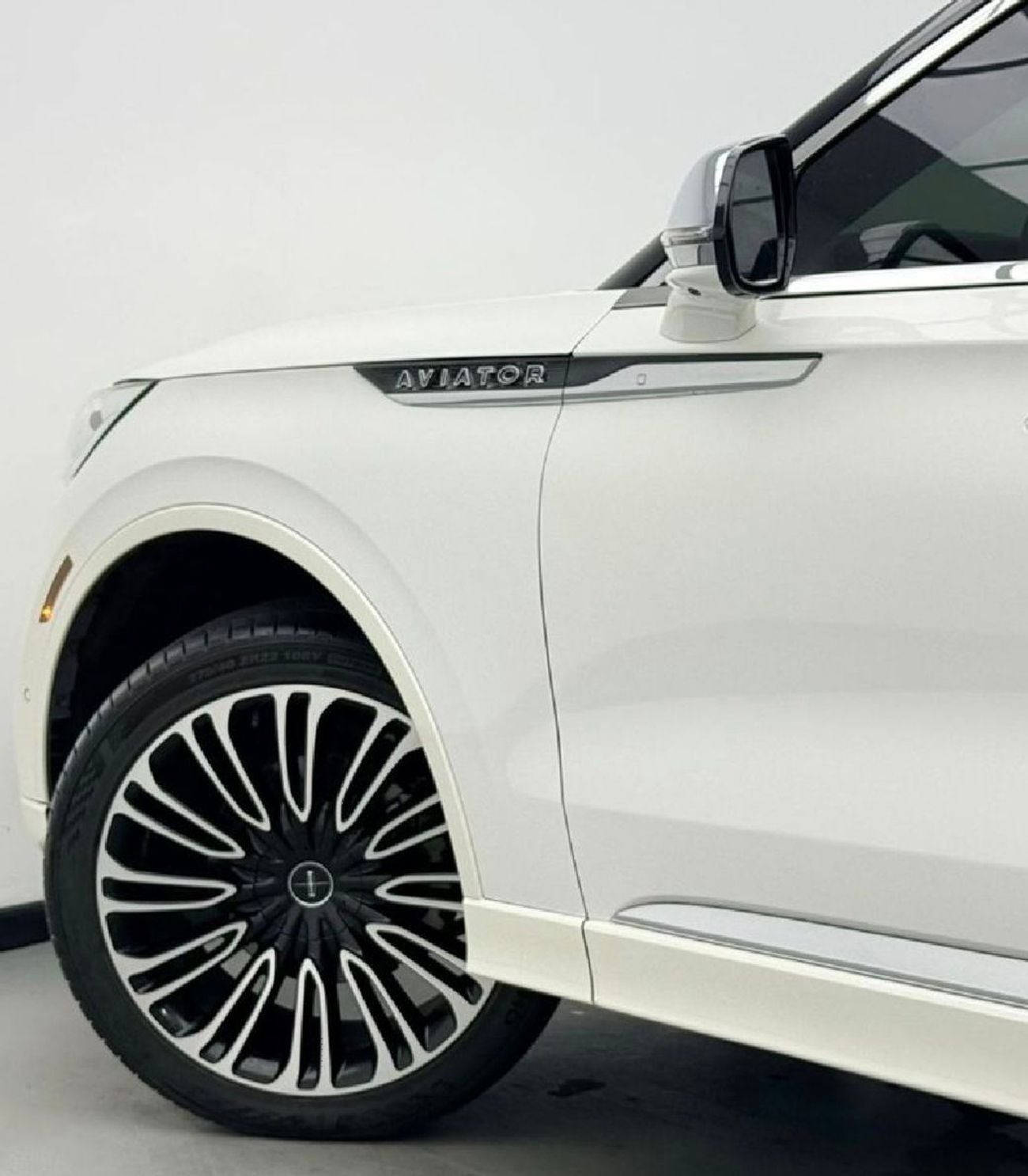 Lincoln Aviator
