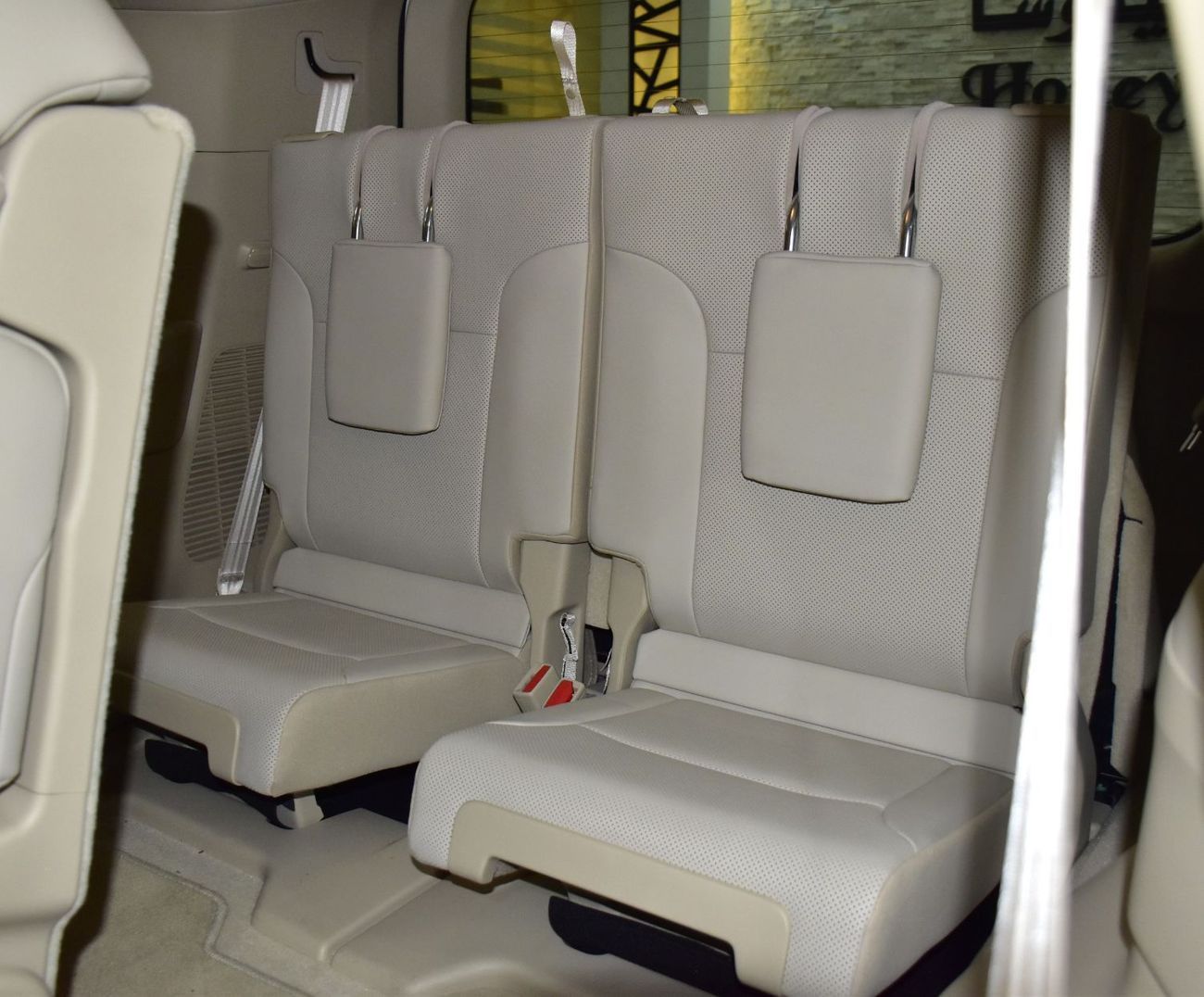 Toyota Land Cruiser EXCELLENT DEAL for our Toyota Land Cruiser GXR ( 2022 Model ) in White Color GCC Specs