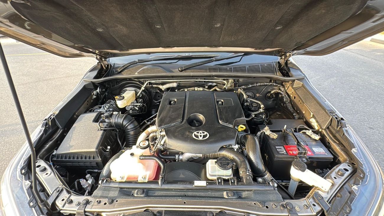 Toyota Hilux GR SPORT 2024 | 2.8L DIESEL ENGINE | RHD | AUTOMATIC TRANSMISSION | 4WD