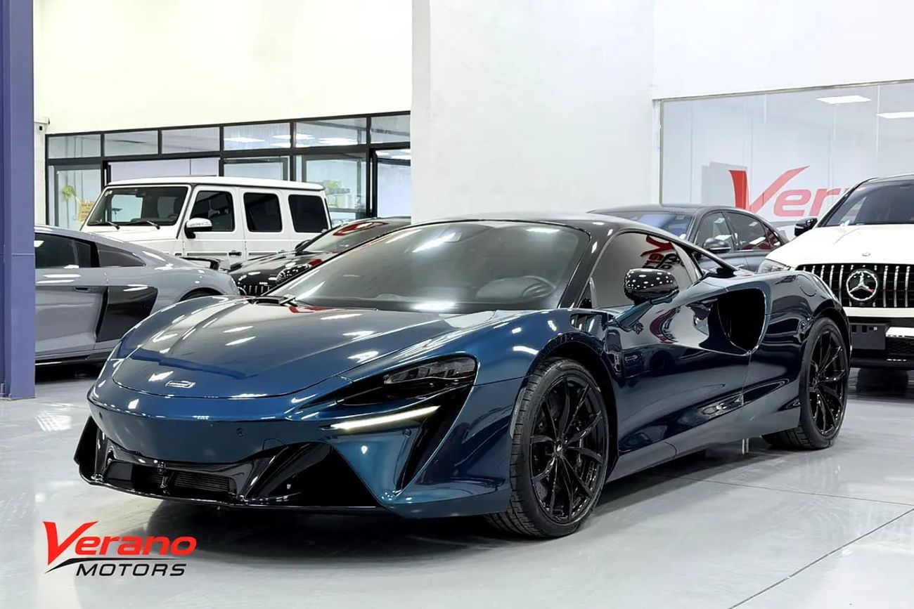 مكلارين أرتورا Performance | GCC Spec | Warranty And Service Contract | Carbon Package