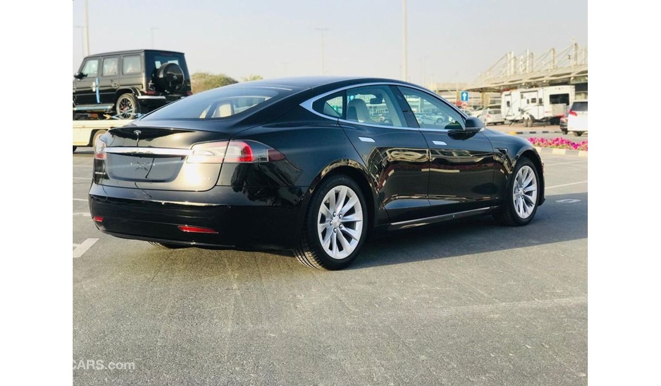 Tesla Model S 100 D