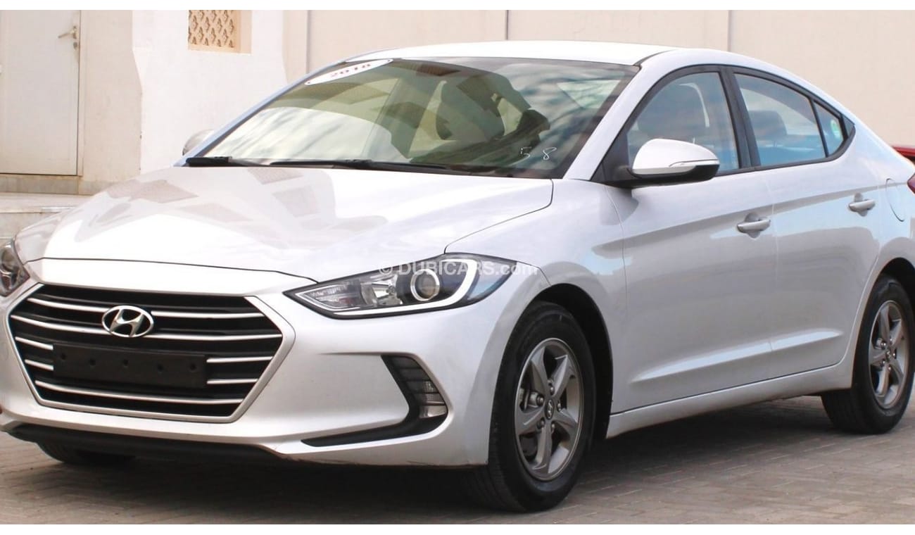 هيونداي افانتي هيونداي افانتي 2018  بحالة  ممتازة وارد كوريا أوراق جمارك بدون حوادث