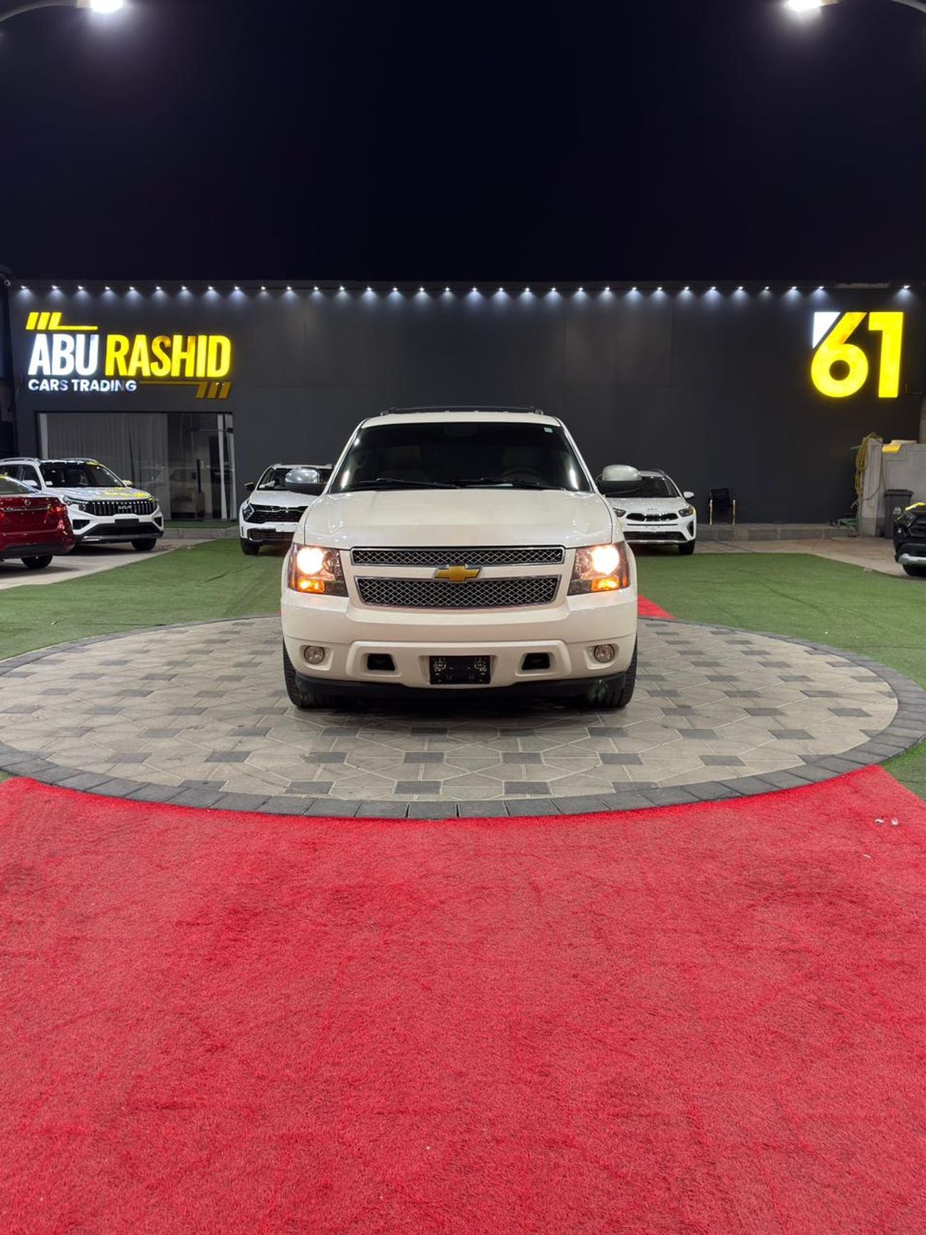 Chevrolet Tahoe LTZ 5.3L 4WD (8 Seater)