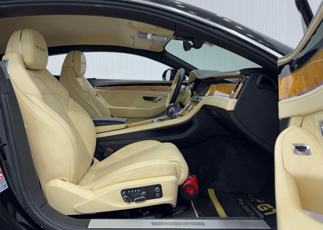 Bentley Continental GT 6.0L W12 (626 HP) 2019 Bentley Continental GT W12 1st Edition, One Year Warranty, Full Service Histo