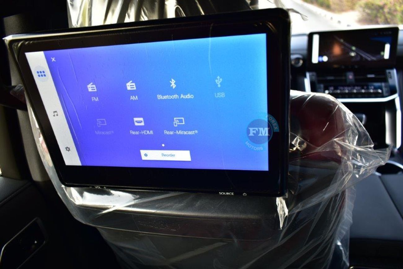 تويوتا لاند كروزر 300 VXR+ V6 3.3L Twin Turbo Diesel 7 Seat Automatic