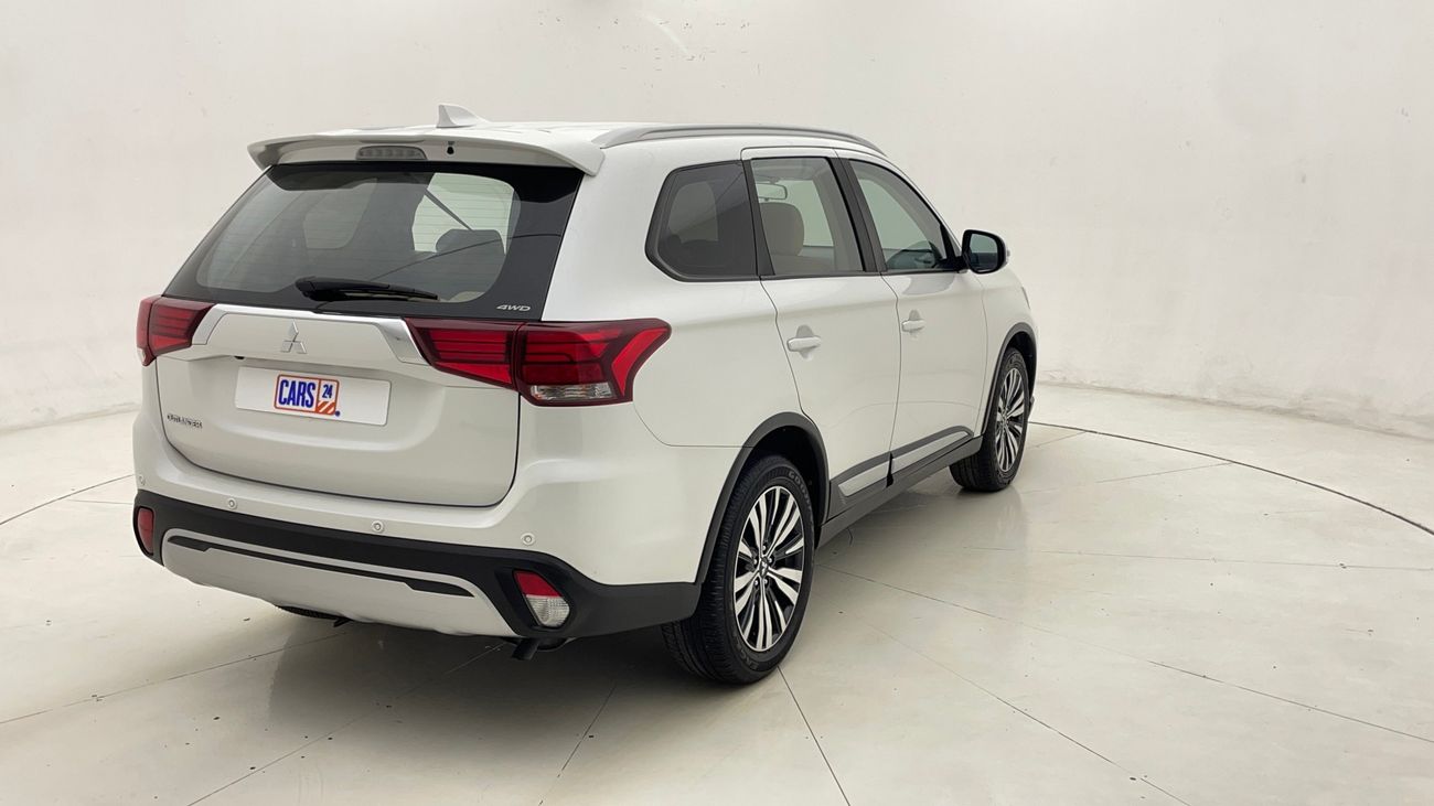 Mitsubishi Outlander GLX LOW LINE 2.4 | Zero Down Payment | Home Test Drive