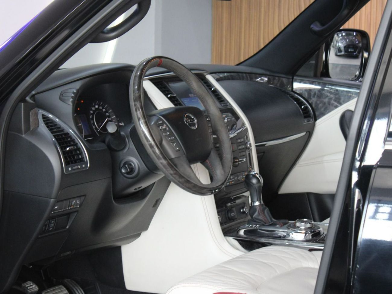 نيسان باترول Nismo 5.6L