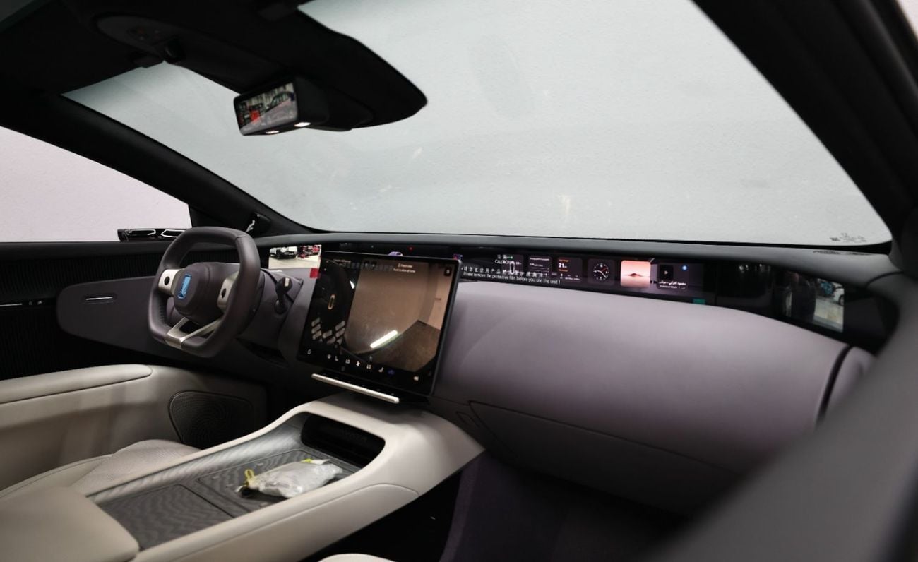 أفاتر 12 Performance AWD