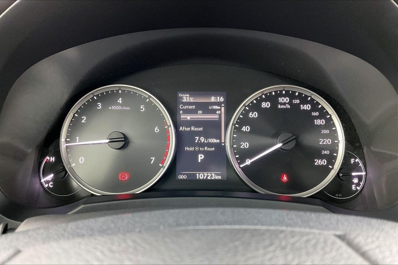 Lexus IS300 Premier | 1 year free warranty | 0 Down Payment