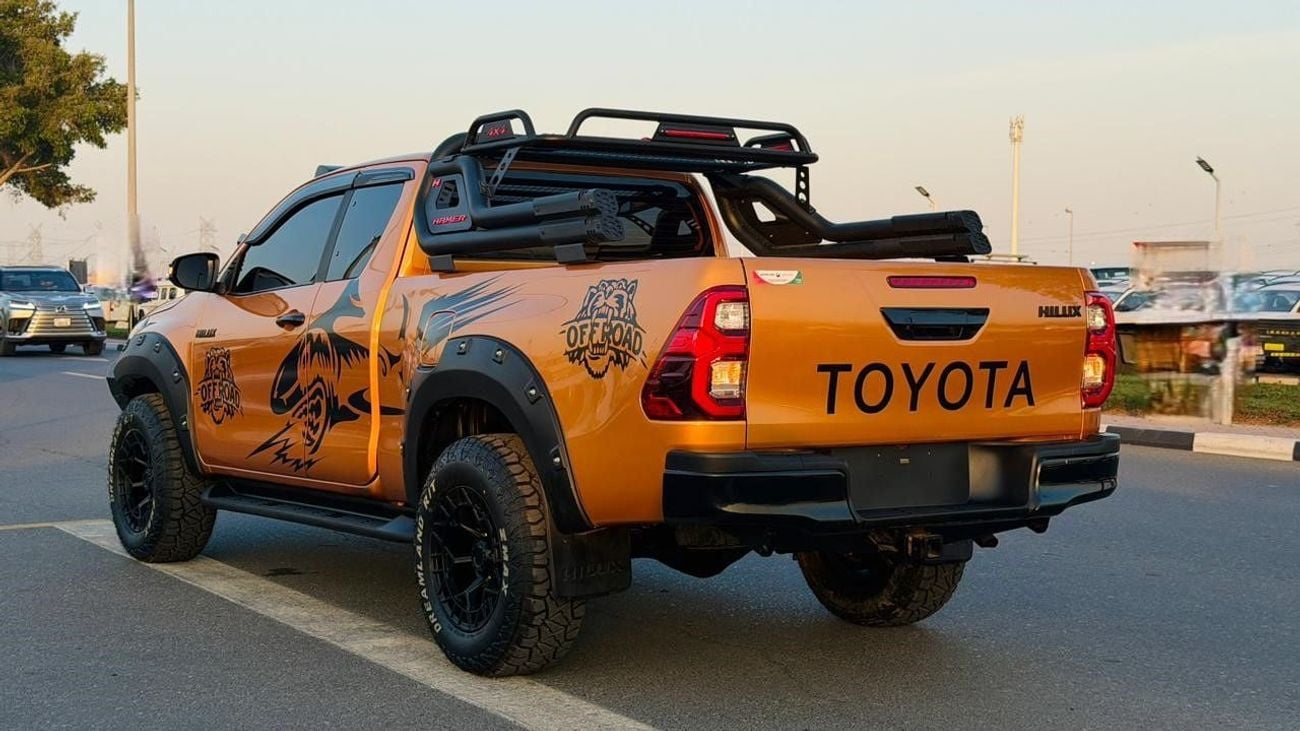 Toyota Hilux 2019 | 2.8L DIESEL | AT | RHD | HEAVY BULL BAR WITH LED KIGHTS | ROOF MOUNTED LED LIGHTS | HAMMER 4X