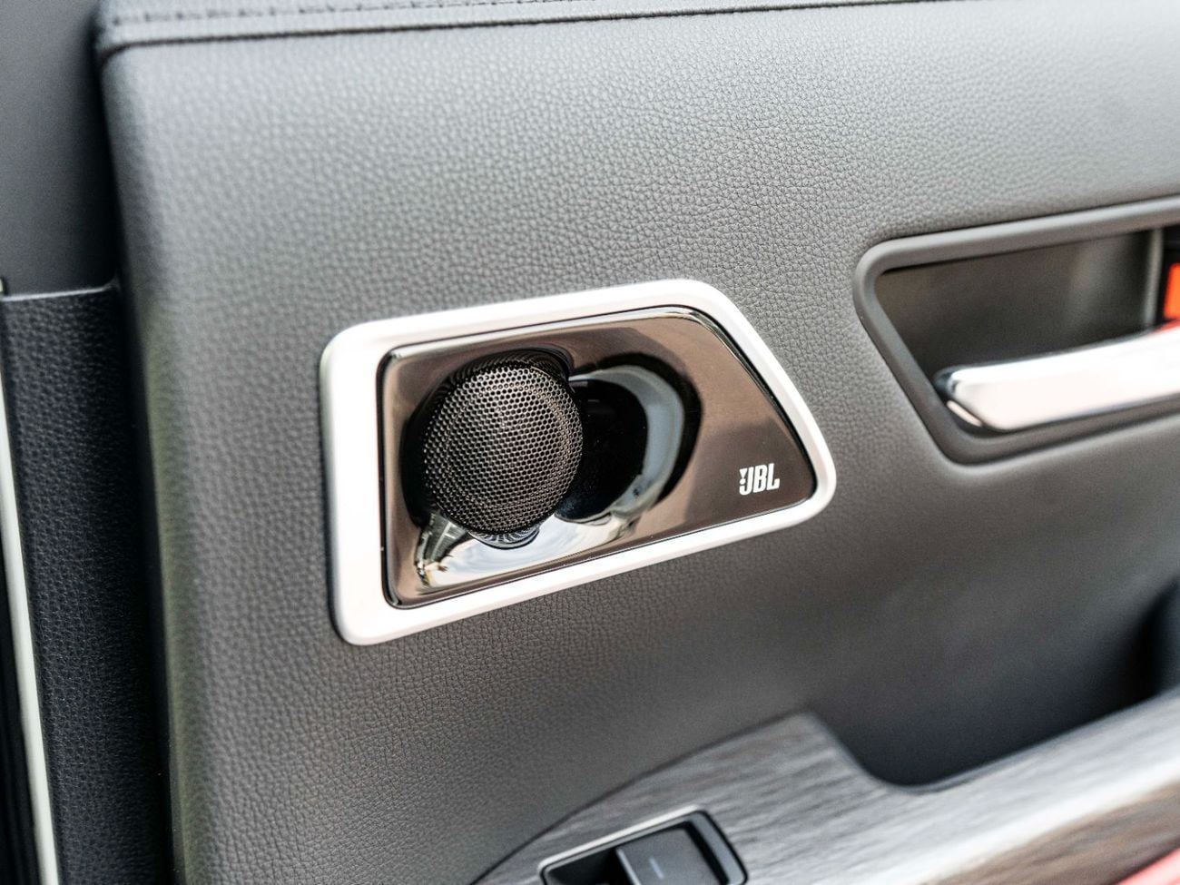 Toyota Land Cruiser GR-S 3.3L