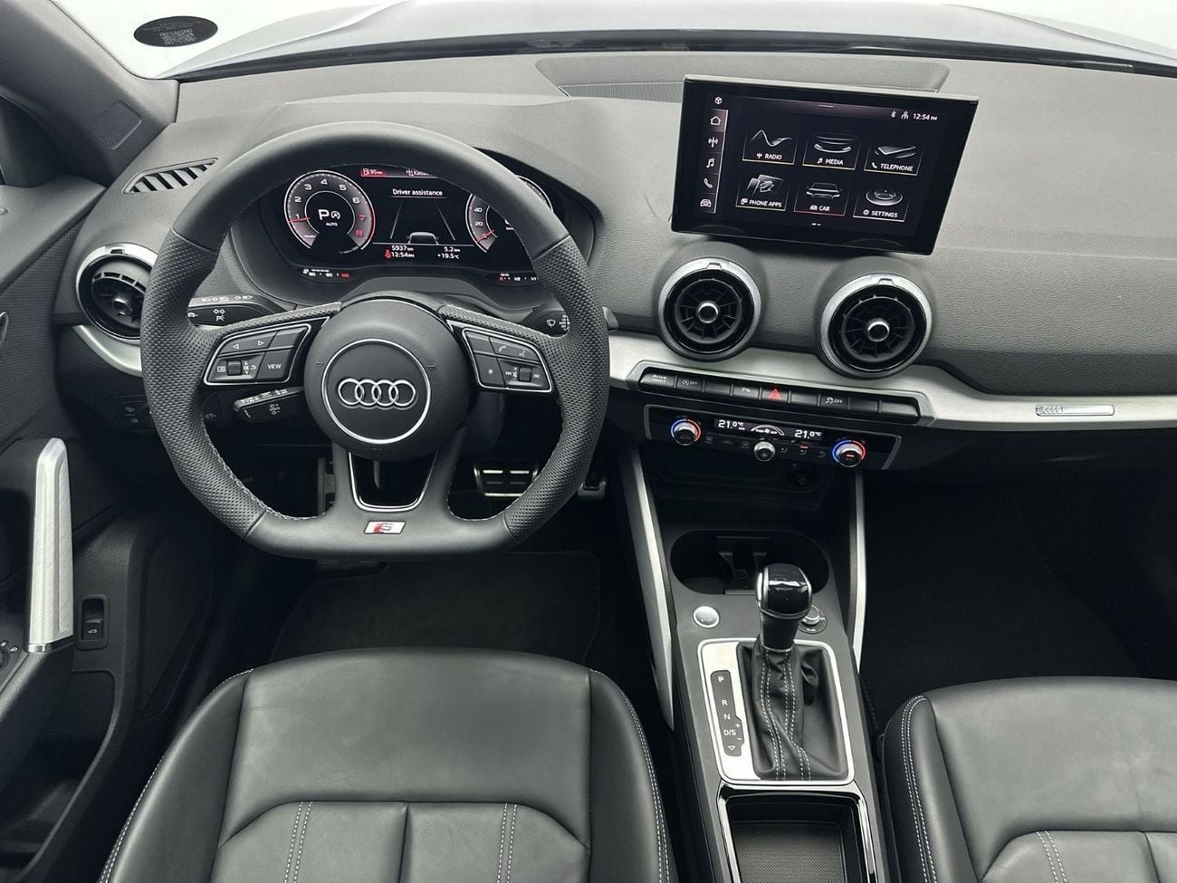 أودي Q2 35 TFSI BLACK