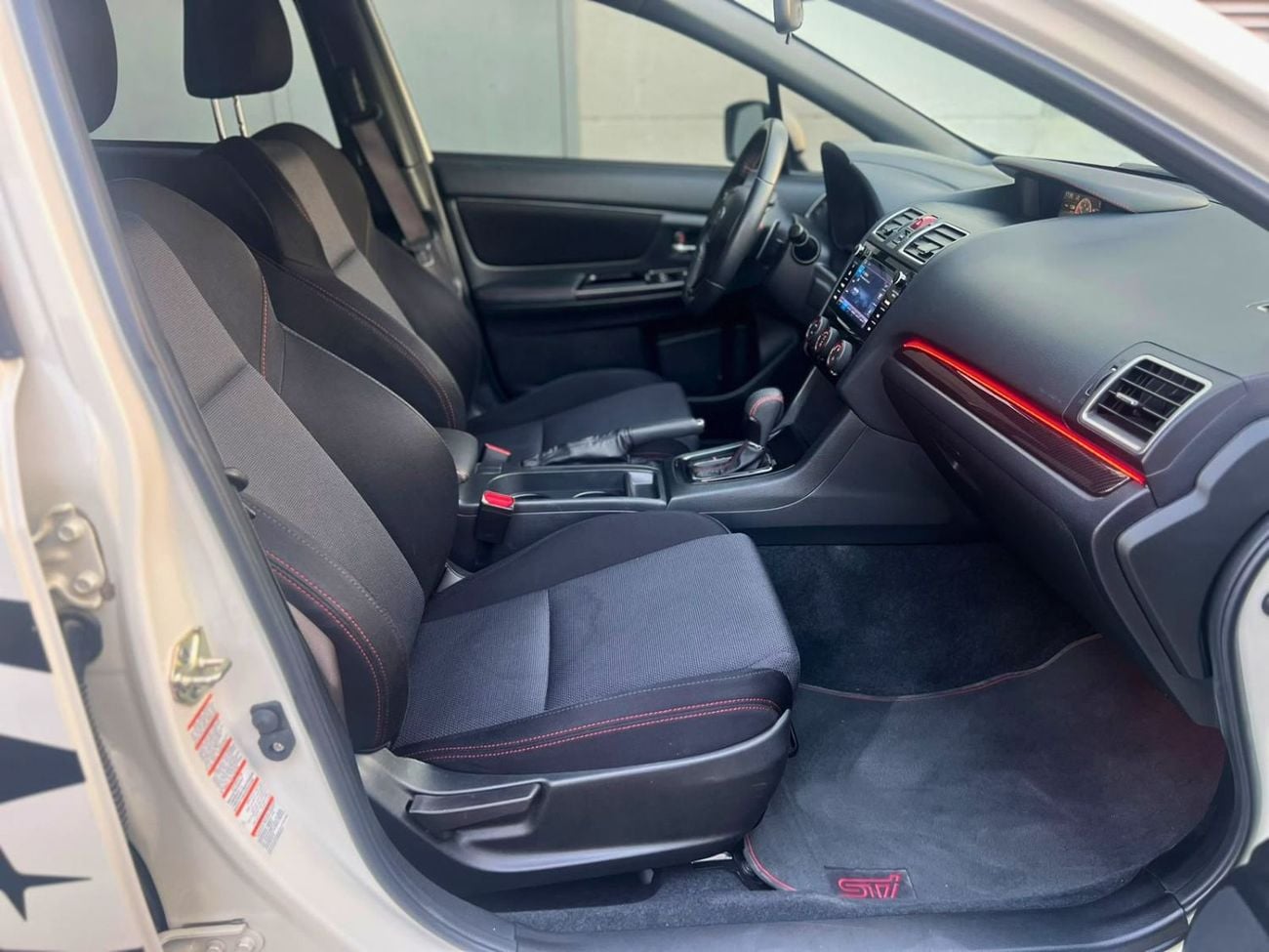 Subaru Wrx STANDARD " Impreza " Subaru WRX Premium 2020 GCC Specs Subaru Impreza WRX 2020 model, 75,000 km, GCC specific