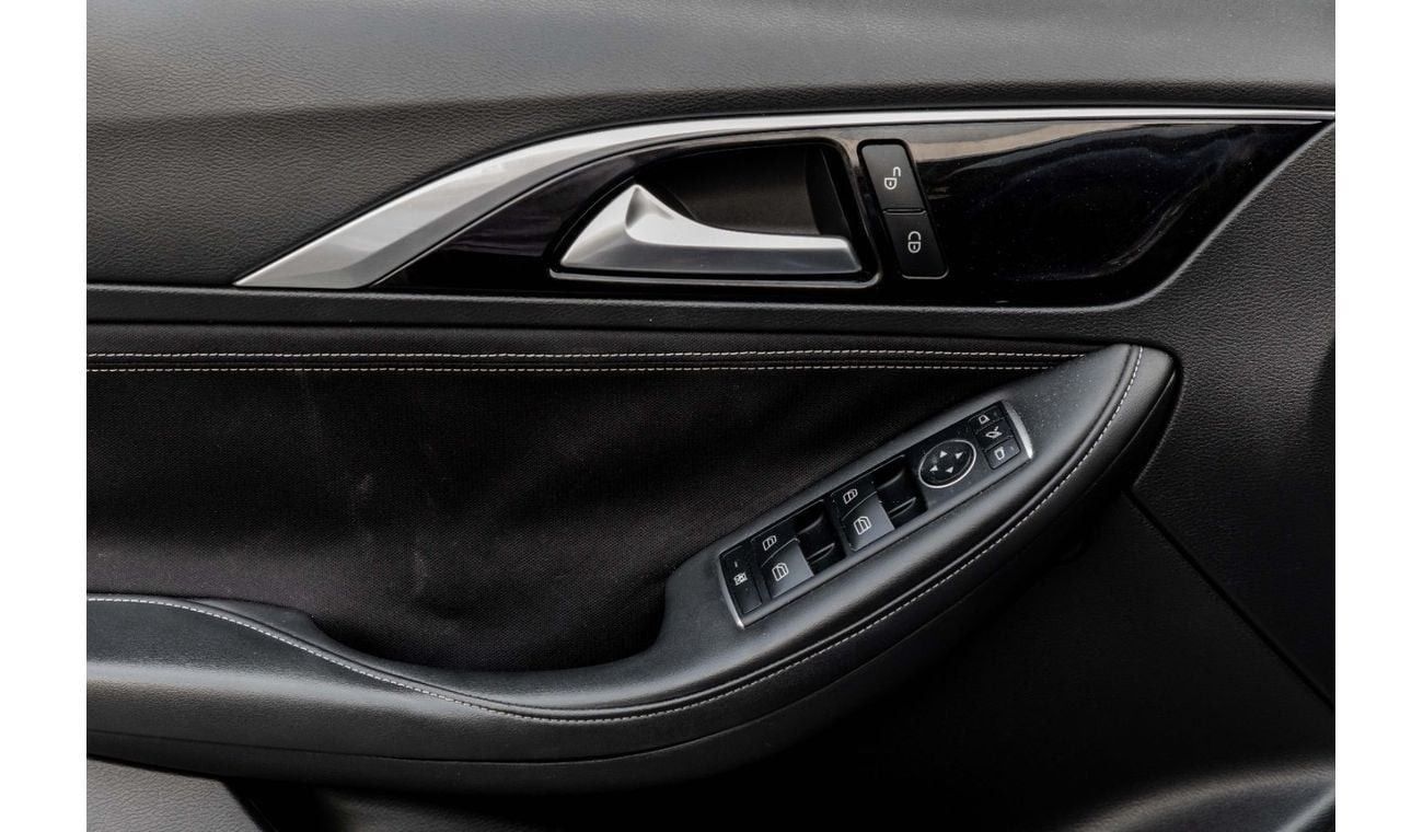 Infiniti Q30 RAMADAN OFFER | 1,116 P.M  | 0% Downpayment | Agency Service History!