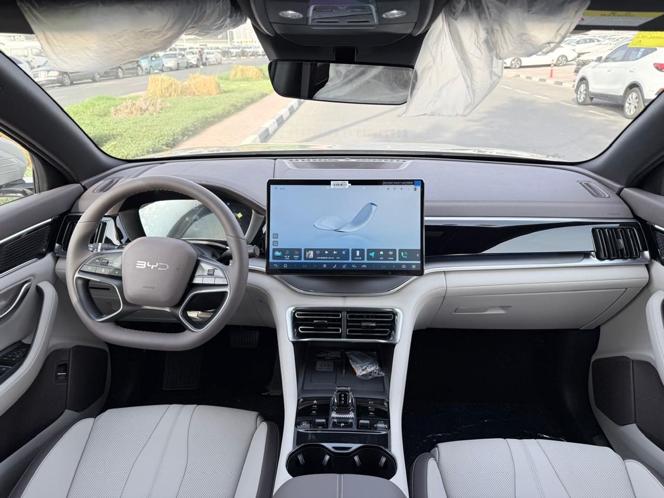 BYD Song Plus BYD SONG PLUS DM-i 112 km 2025 PLUG IN HYBRID