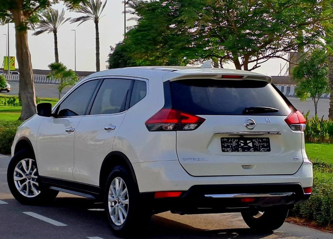Nissan XTrail S 2021 2.5L GCC (1090/-MONTHLY)
