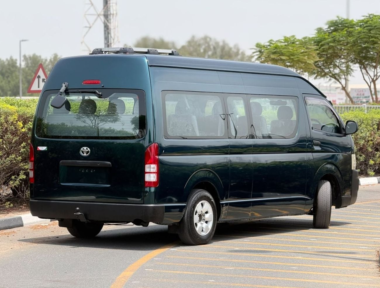 تويوتا هاياس 3.0 Diesel Engine - MT - 2WD