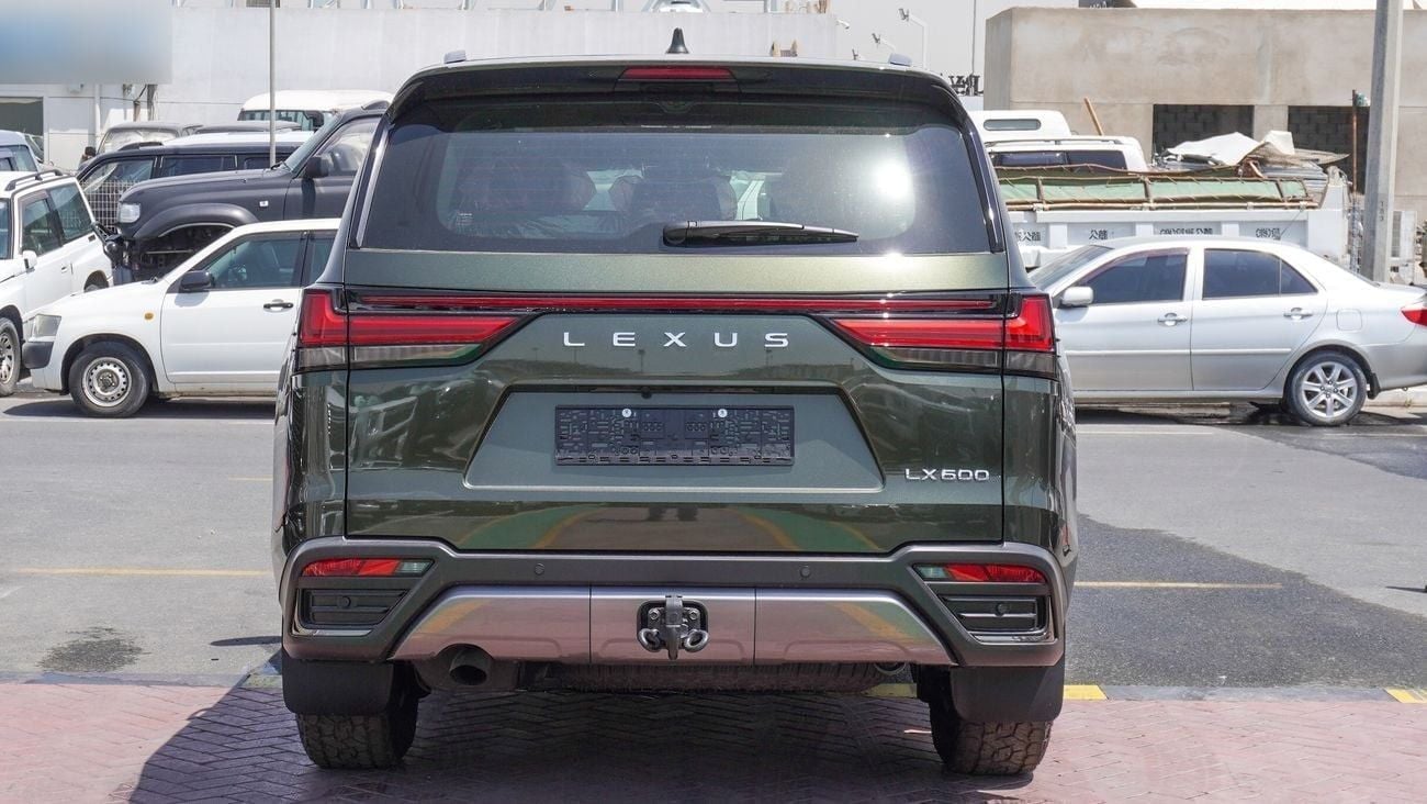 Lexus LX600 OVERTRAIL 3.5L V6
