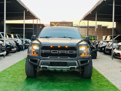 Ford F-150 RAPTOR SUPER CAB