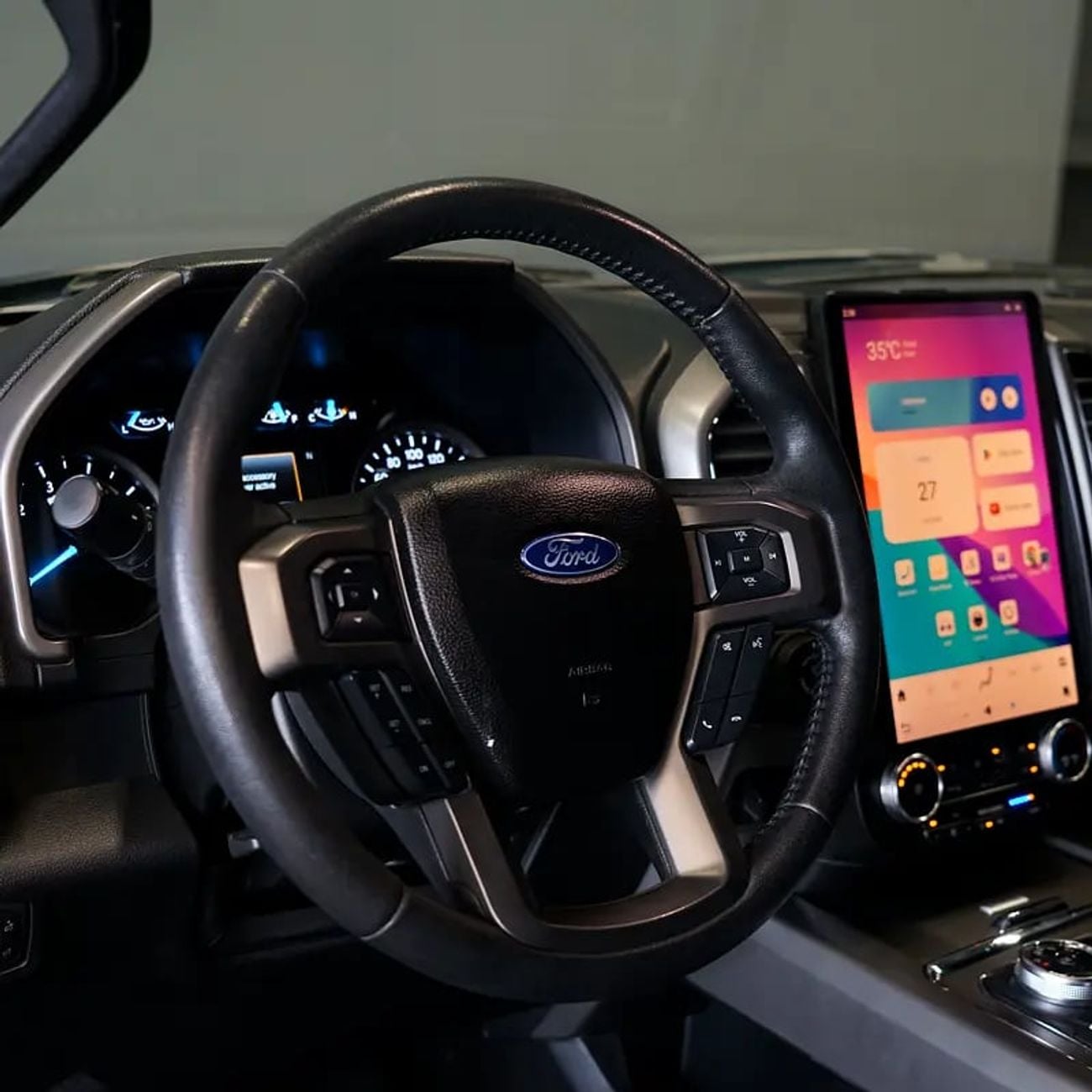 فورد إكسبيديشن XLT 3.5L (380 HP) FWD 1,865 pm • 0% Downpayment • XLT • Agency Warranty