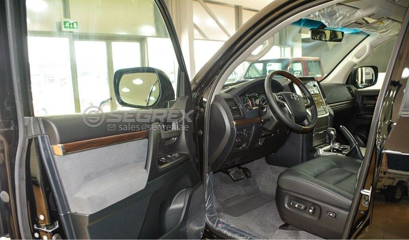 تويوتا لاند كروزر 4.5 TDSL GXR AT WITH LEATHER SEATS & POWER SEAT ( D + P )
