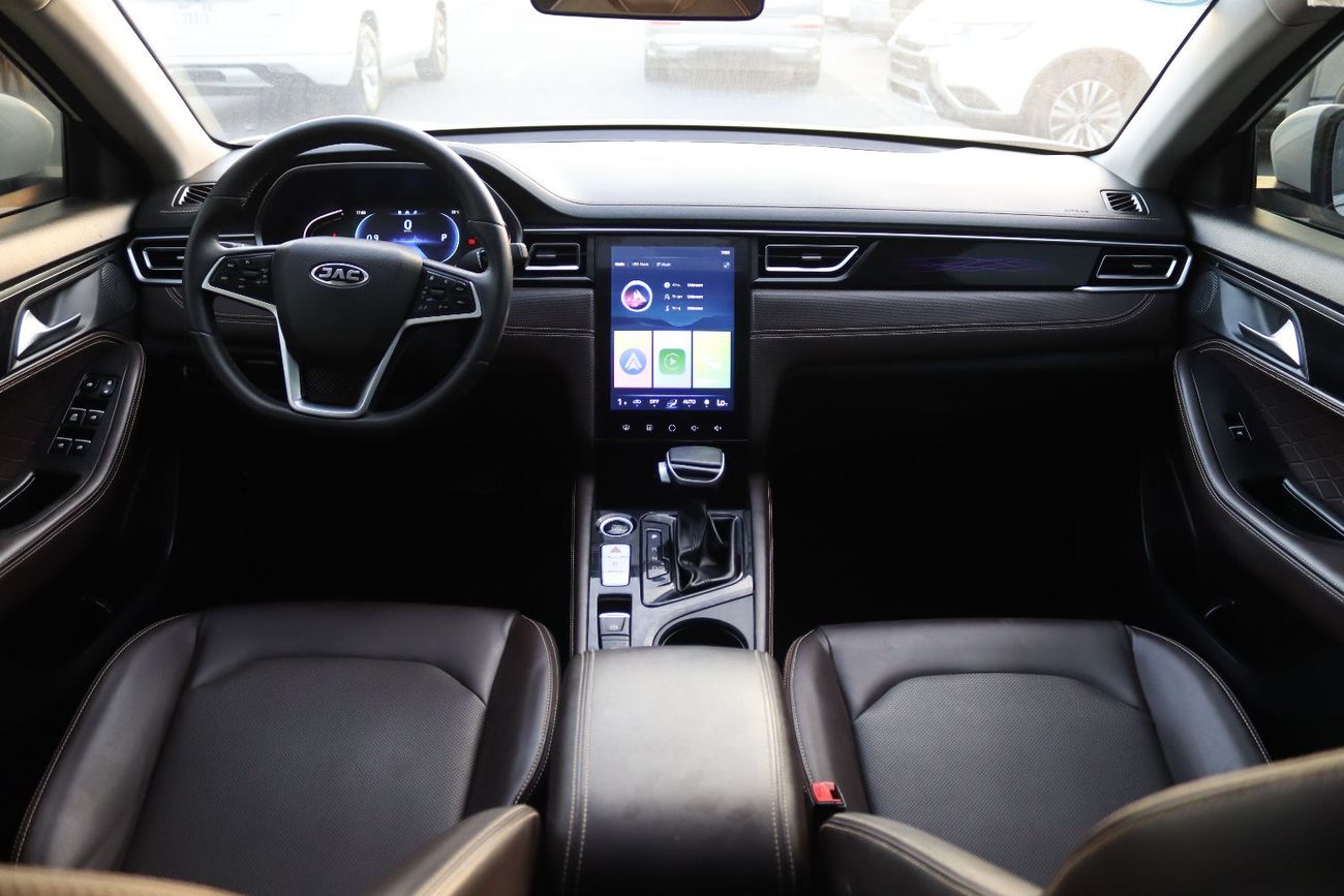 JAC J7 JAC J7 - 2023  - Turbo - GCC - Full option - Accident-free - 1.6L  - Excellent condition