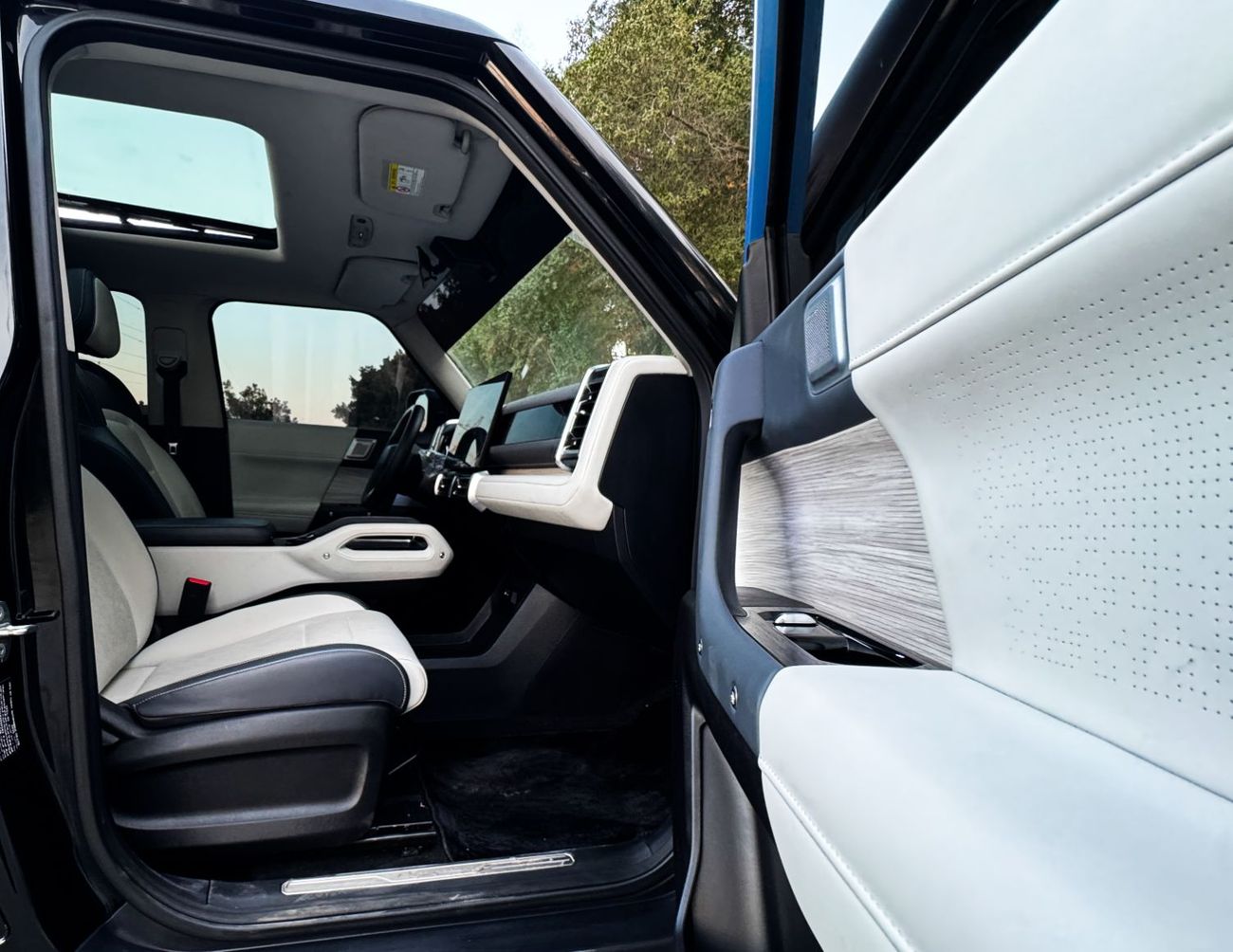 شيري iCar 03 شيري آي-كار 03 | كهربائية | 2024 | خليجية | طلاء أصلي | خالية من الحوادث | بحالة ممتازة | 924 شهرياً