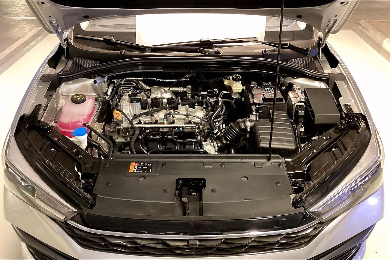 أم جي 5 Luxury | National Day | Start 2026 with the ideal drive | شامل الضمان | 0 ﺪﻔﻋﺓ ﺃﻮﻟﻯ