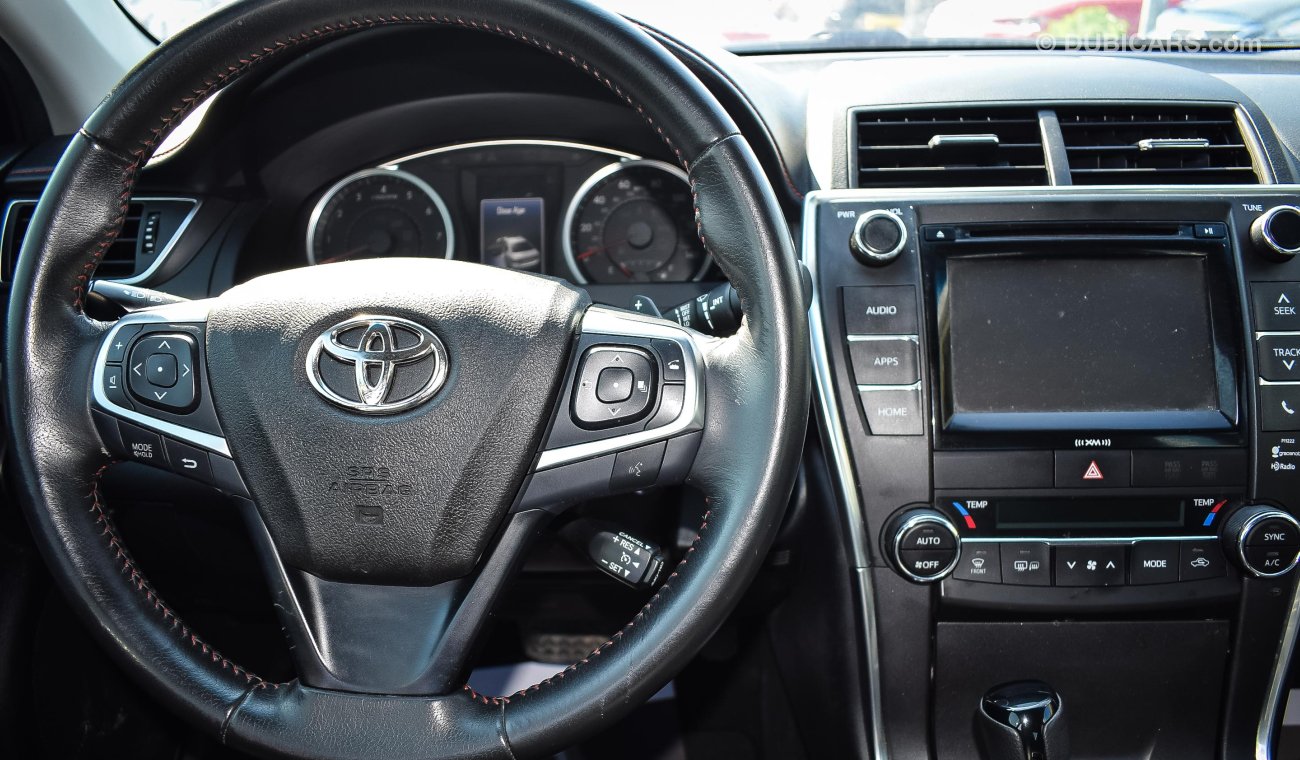 Toyota Camry XSE
