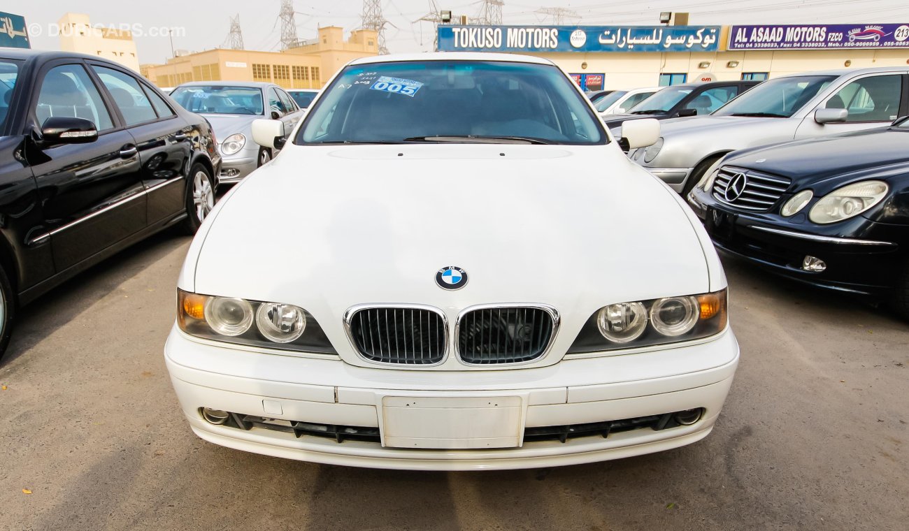 بي أم دبليو 525 i